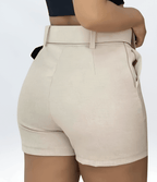 SHORT LINHO C/ BOLSO E C/ CINTO MELISSA